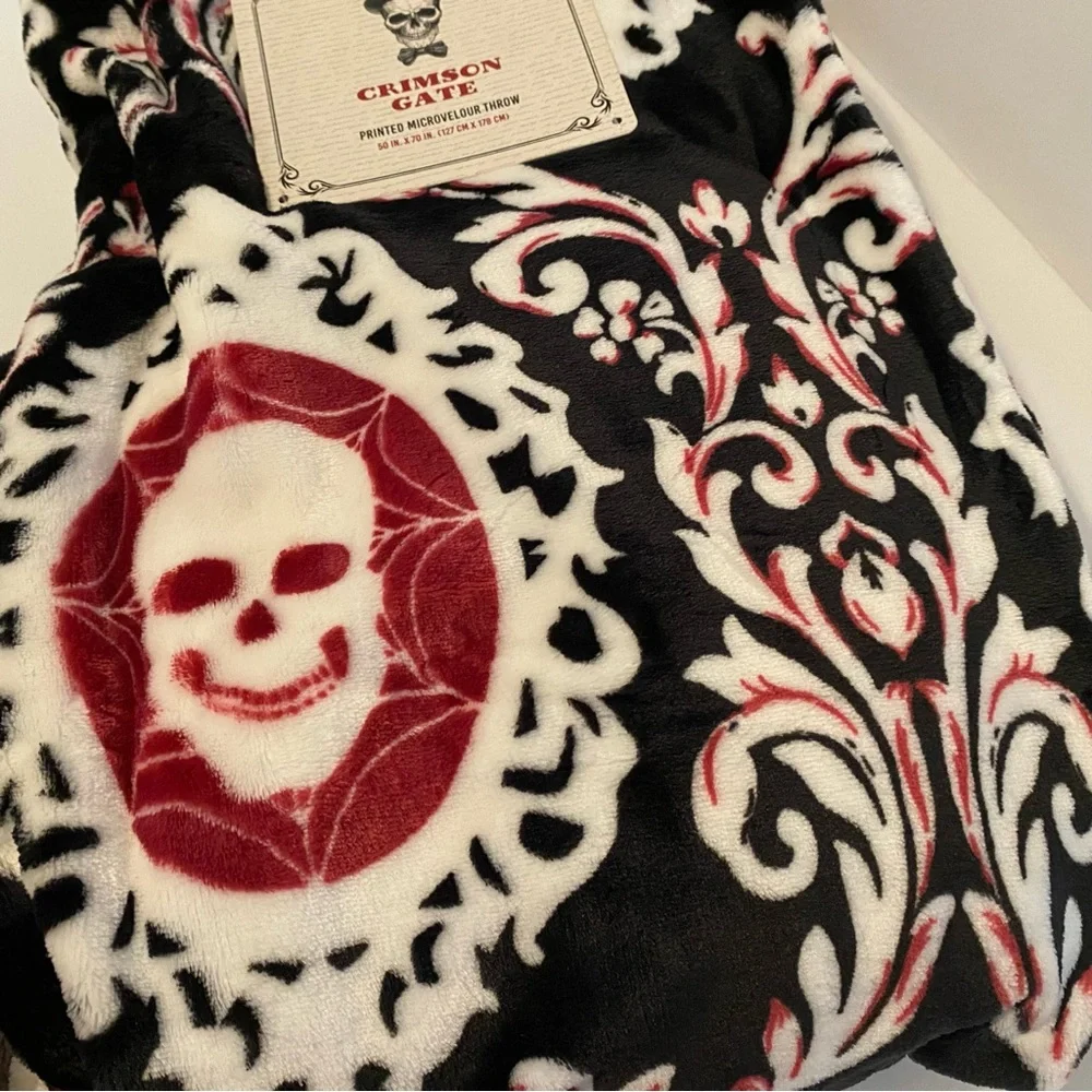 Crimson Gate Skull Blanket 50” x 70”